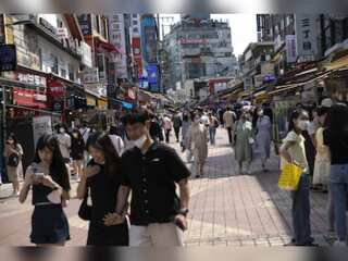 South Korea's consumer prices rise 5 percent from the year prior