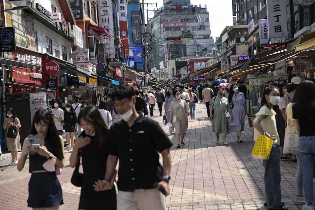 South Korea's consumer prices rise 5 percent from the year prior