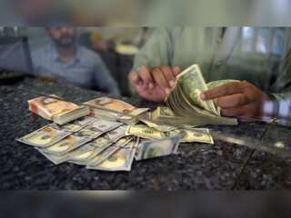 Economic crisis worsens in Pakistan, Forex reserves fall to $5.8 billion