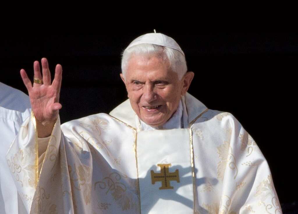 Bells ring in the Vatican to confirm former Pope Benedict XVI's death
