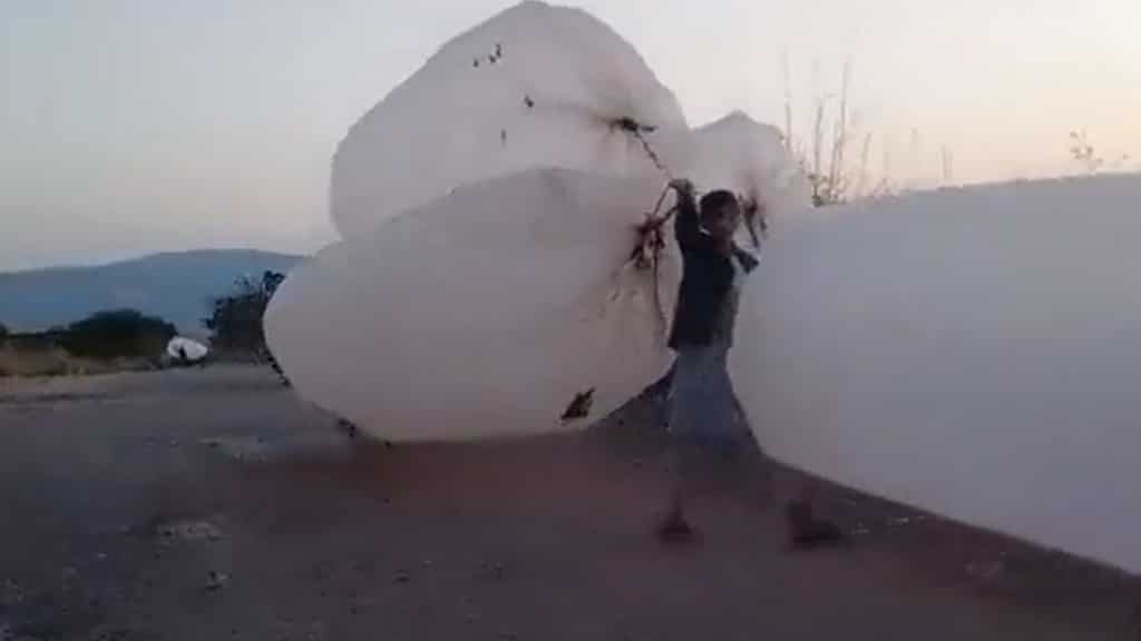 WATCH | People in Pakistan store cooking gas in plastic bags amid economic crisis