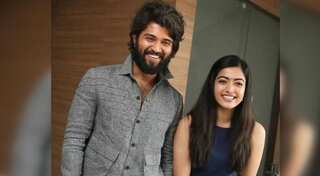What's brewing? Fans suspect romance between Vijay Deverakonda and Rashmika Mandanna post New Year's pics