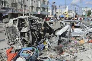 Somalia: 35 killed, 40 injured in twin car bombings in Mahas district