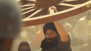 WATCH: Sunny Deol lifts a cartwheel in 'Gadar 2', reminds fans of the handpump scene