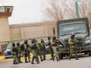 Mexico sends 200 military personnel to the U.S. border city of Juarez