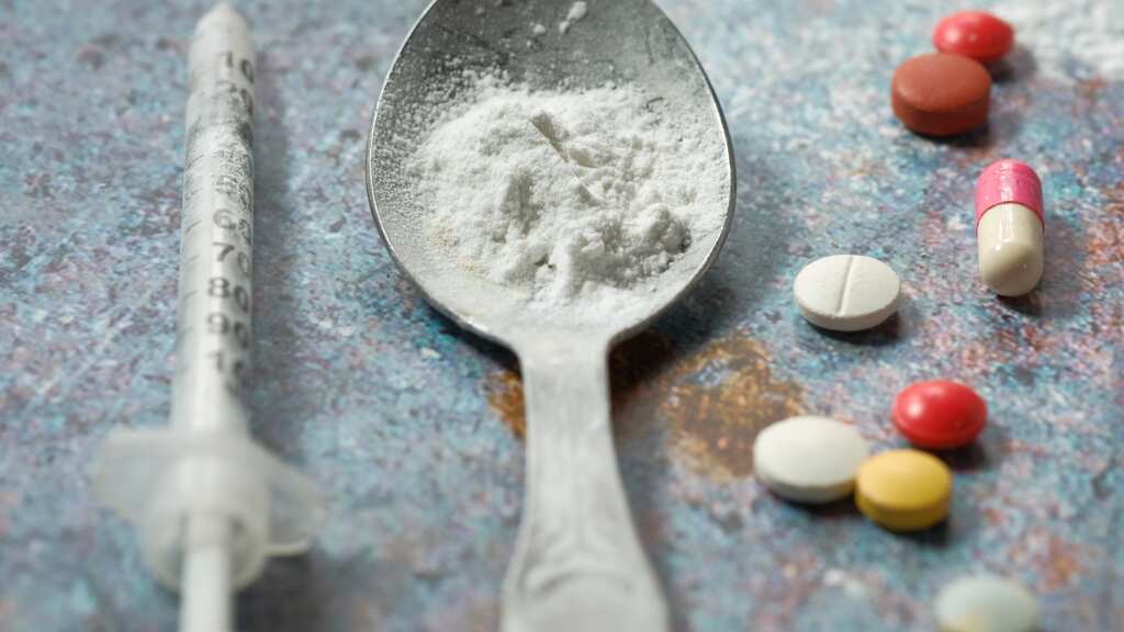 Australia: 28-year-old Irish man accused of smuggling cocaine in chocolate capsules