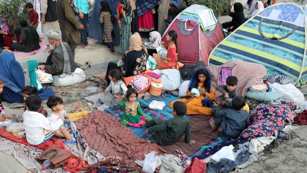 Afghanistan Humanitarian Crisis: Thousands of children suffering from Pneumonia