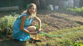 Gardening can help reduce cancer risk & boost mental health, new study finds