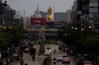 Thailand reimposes Covid entry rules in wake of China outbreak