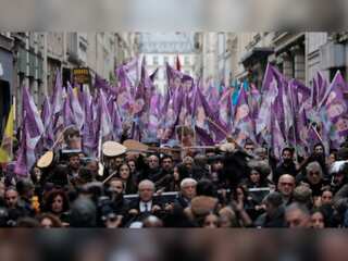 Paris: Kurds protest in memory of community members killed in attacks