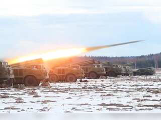 Russia claims it killed over '600 Ukrainian servicemen' in 'retaliatory strike'