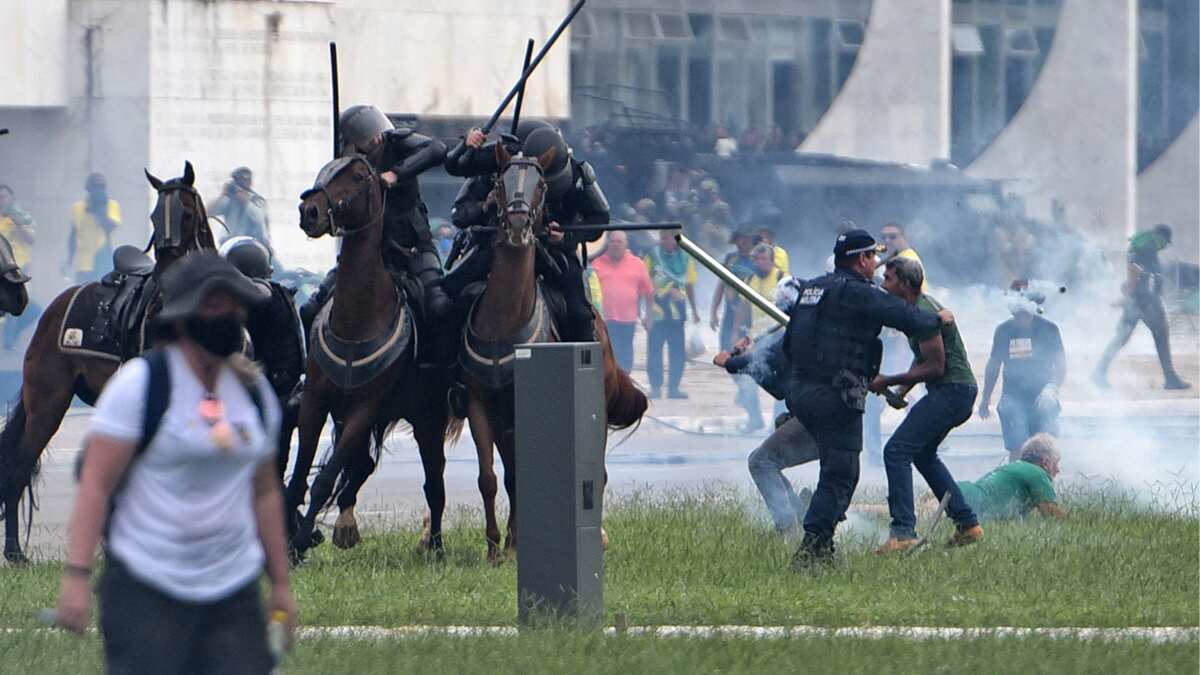 Brasilia police detained several protestors