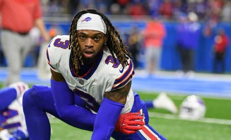 Damar Hamlin watches the Buffalo Bills game from the hospital