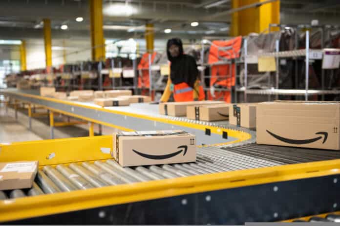 Amazon plans to shut three UK warehouses, 1200 jobs likely to be impacted