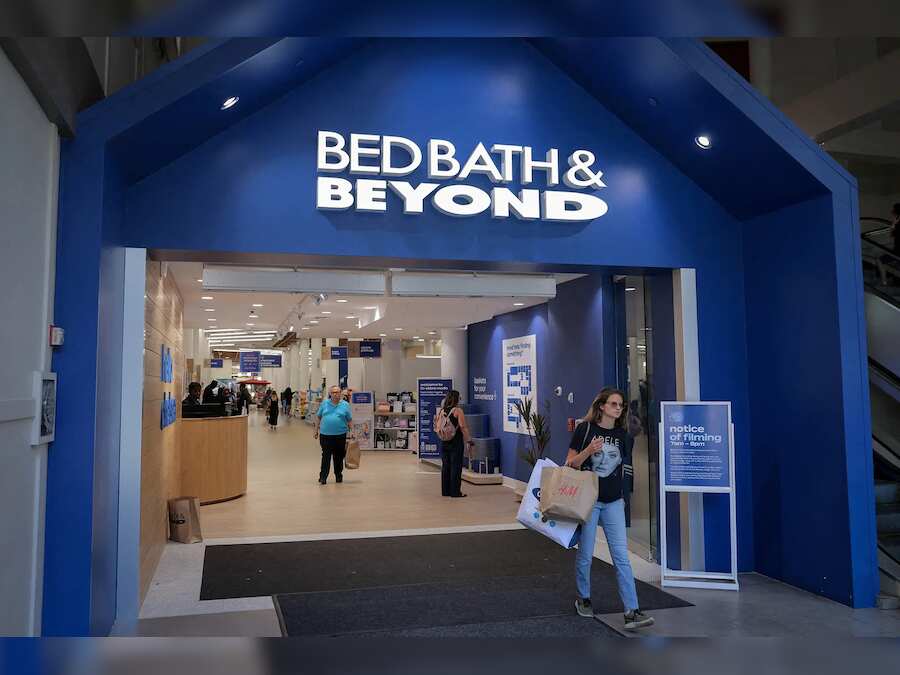 World Business Watch: Bed Bath & Beyond posts nearly $400M loss in Q3