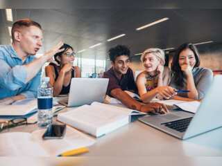 Number of students picking US, Canada as study destinations drops