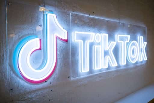 US: Wisconsin and North Carolina ban TikTok on government-owned devices US: Wisconsin and North Carolina ban TikTok on government-owned devices