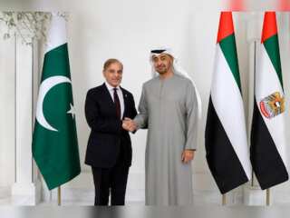 UAE agrees to roll over Pakistan debt, give additional $1 billion