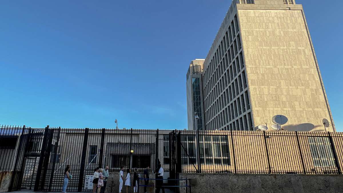 US delegation to visit Cuba to discuss 'international law enforcement'