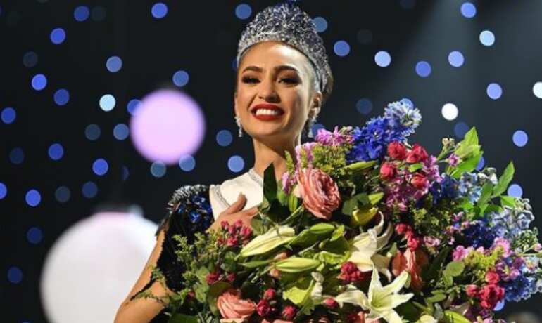 Miss USA R'Bonney Gabriel crowned Miss Universe 2022