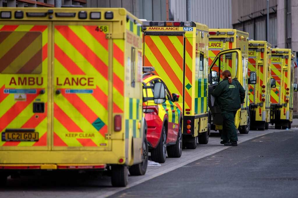 WION Fineprint | NHS Crisis: Cabinet split over pay hike to striking workers | UK