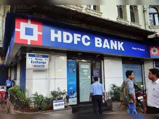 World Business Watch: HDFC Bank's net profit jumps by 18.5%