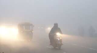 Delhi wakes up to severe chill as temperature drops to 1.4 degrees Celsius