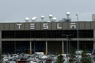 Tesla slammed in Germany by union workers over unreasonable working hours, lack of free speech
