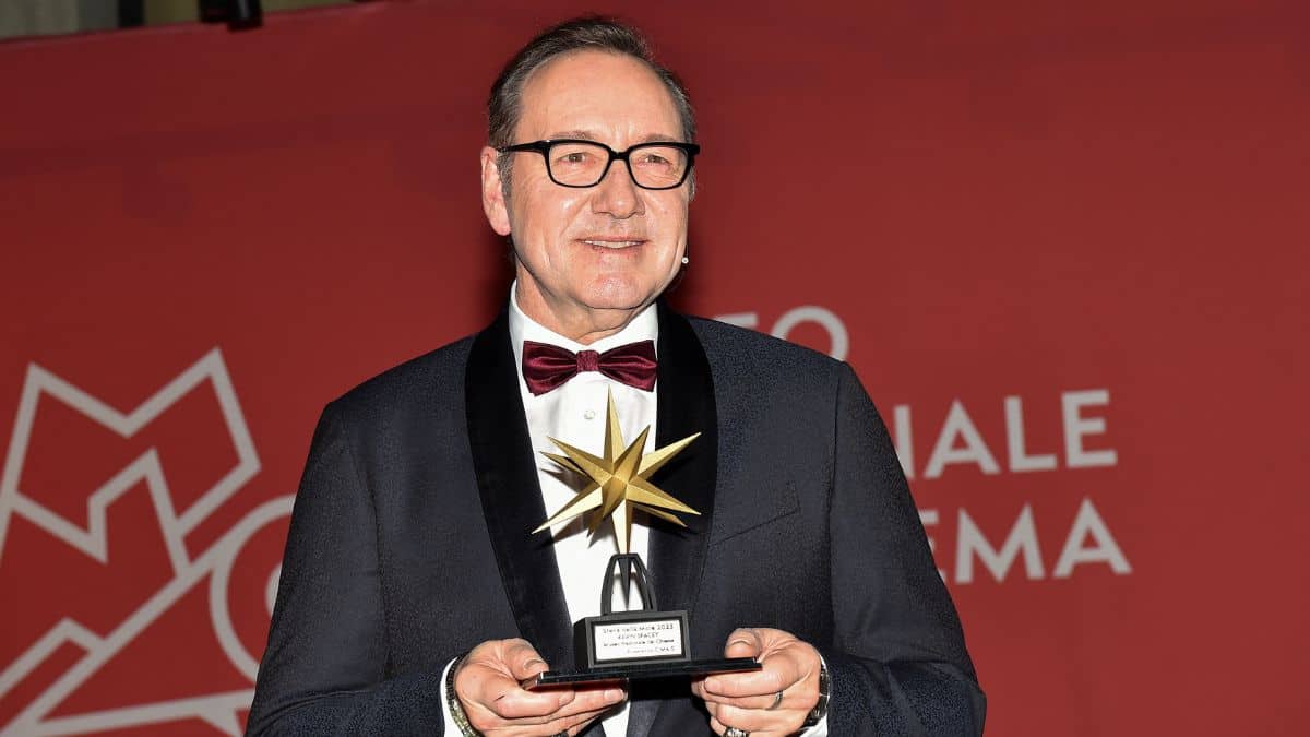 Kevin Spacey hails Italy's National Museum of Cinema for having 'the guts' to honour him after assault charges Kevin Spacey hails Italy's National Museum of Cinema for having 'the guts' to honour him after assault charges