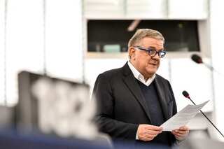 EU graft scandal probe homes in on Brussels meeting days before World Cup: Reports