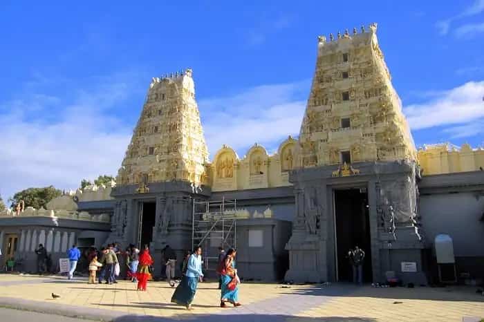 Hindu temples attacked in Texas and Melbourne, hate crime suspected Hindu temples attacked in Texas and Melbourne, hate crime suspected