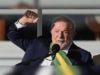 Brazilian President Lula sacks army chief Arruda in aftermath of the capital uprising