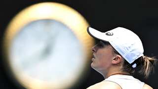 2023 Australian Open: 'Pressured' world number 1 Iga Swiatek crashes out in fourth round to Elena Rybakina