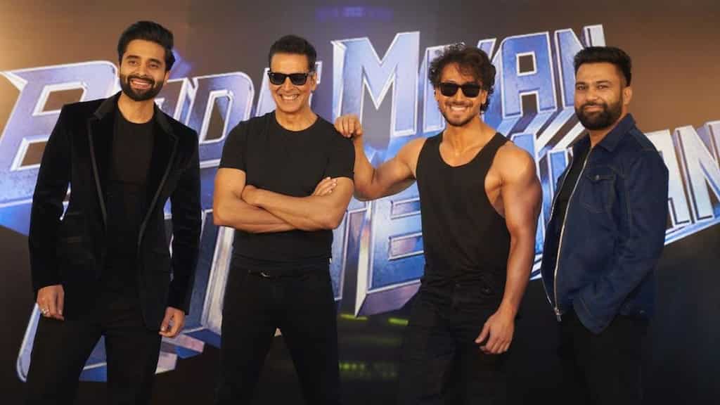 Bade Miyan Chote Miyan producers file complaint against film's director for siphoning funds