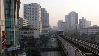 Thailand: Van carrying 12 people crashes, killing all but one passenger