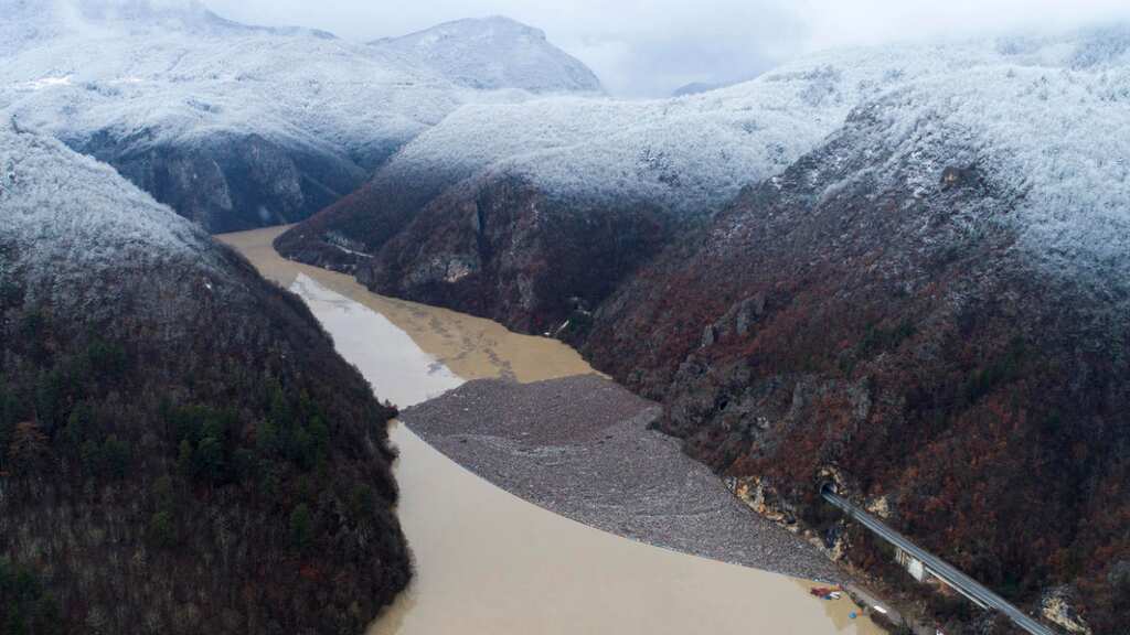 Balkan river, once known for its natural beauty, becomes 'trash zone'