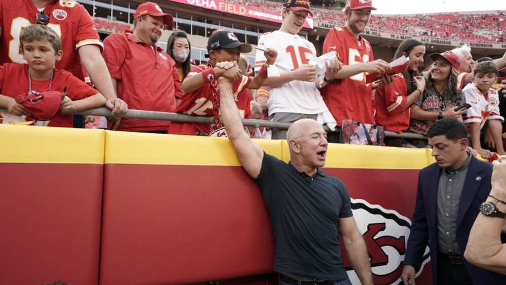 Is Jeff Bezos selling Washington Post to buy NFL team?