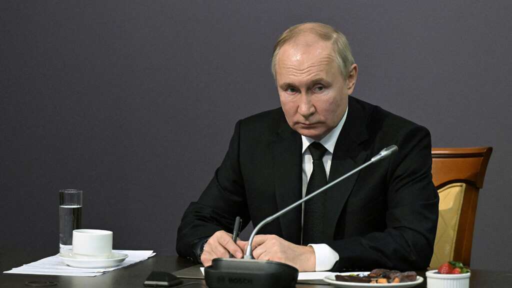 Air defence systems crop up near Putin's forest palace, signalling Moscow fears a direct Ukrainian strike