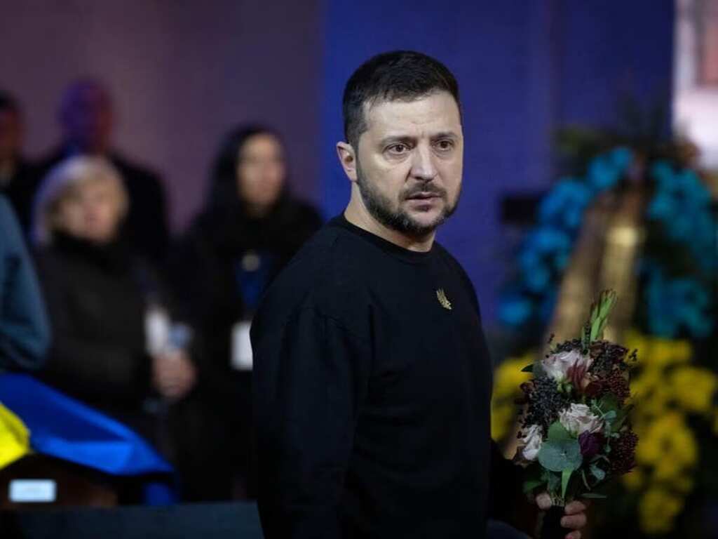 Ukraine Graft Clean-Up: Senior Ukrainian officials step down on graft charges