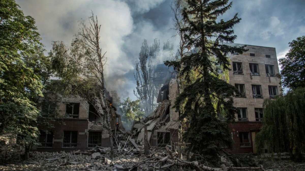 Russia-Ukraine war: Moscow claims 14 killed in Ukraine strike on hospital