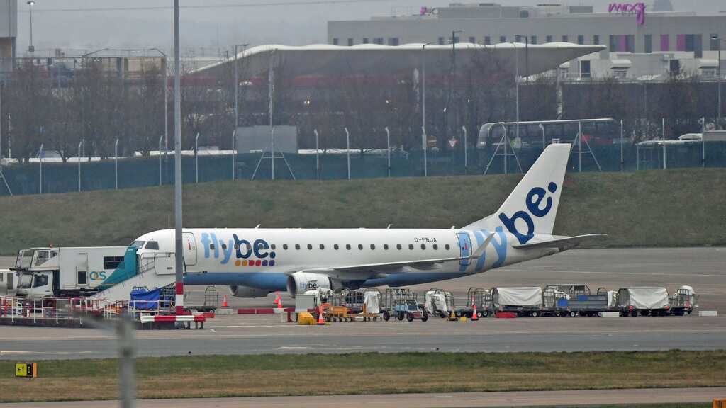 UK: Airline Flybe goes into administration, cancels all flights