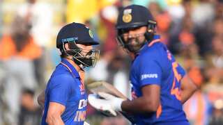 Ravi Ashwin urges fans to remain patient with Virat Kohli, Rohit Sharma with 2023 World Cup in sight