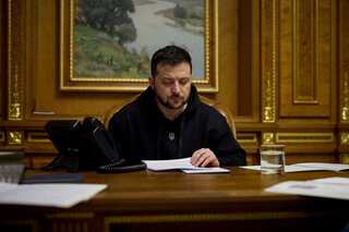 Ukraine slaps sanctions on 182 Russian, Belarusian companies, three individuals