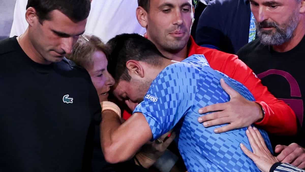 Emotional Novak meets mum after 2023 AO title win
