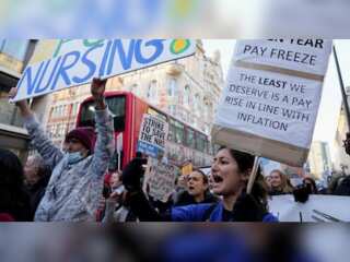 UK teachers set to announce strike action, teaching union demands above inflation pay rise