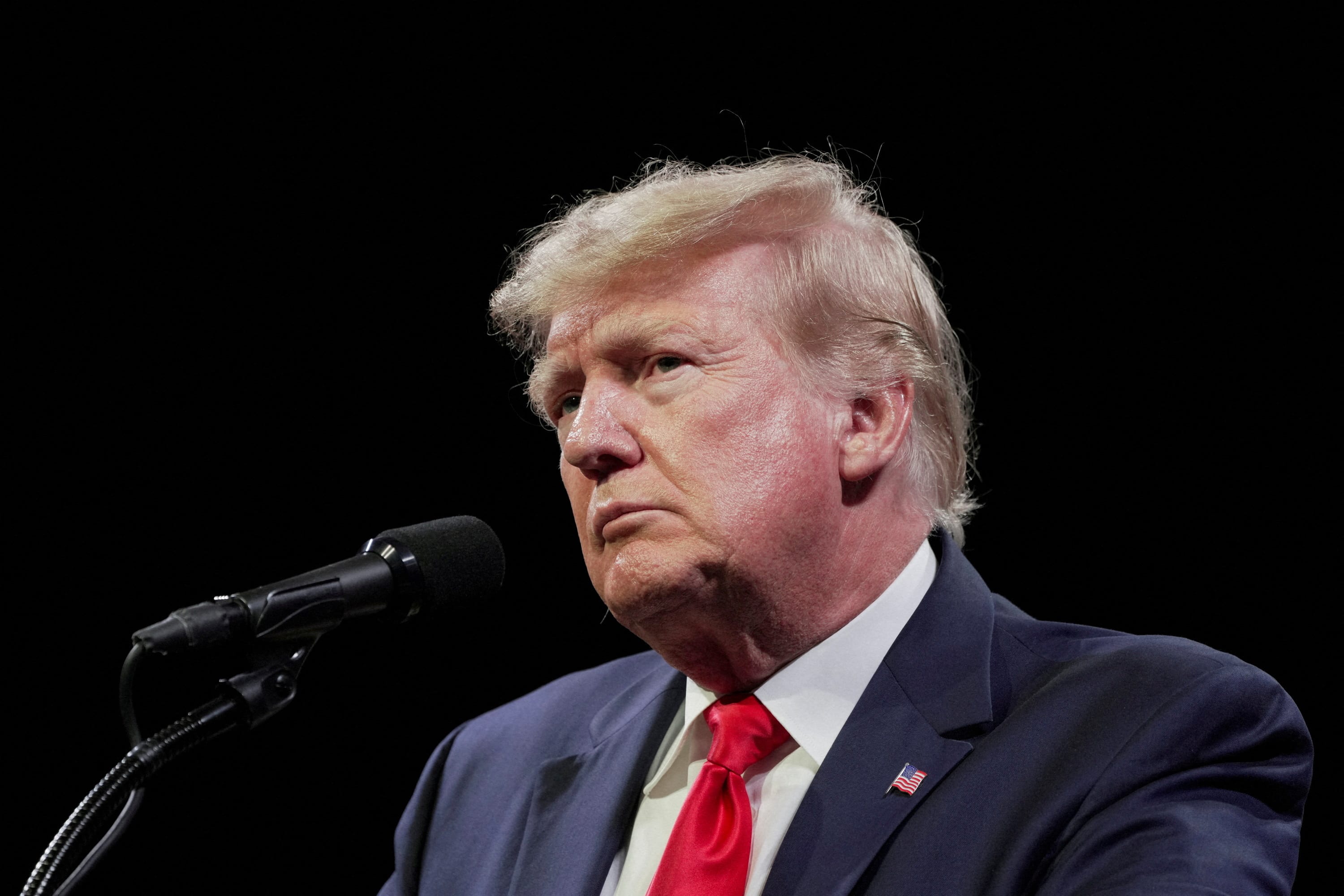US: Donald Trump sues Bob Woodward, book publisher over interview tapes US: Donald Trump sues Bob Woodward, book publisher over interview tapes