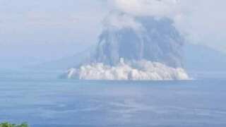 Vanuatu volcano throws up huge fumes of ash into Pacific's 'Ring of Fire'