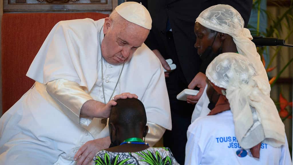 Pope in Africa: Pope Francis hears horrifying accounts of violence in DR Congo