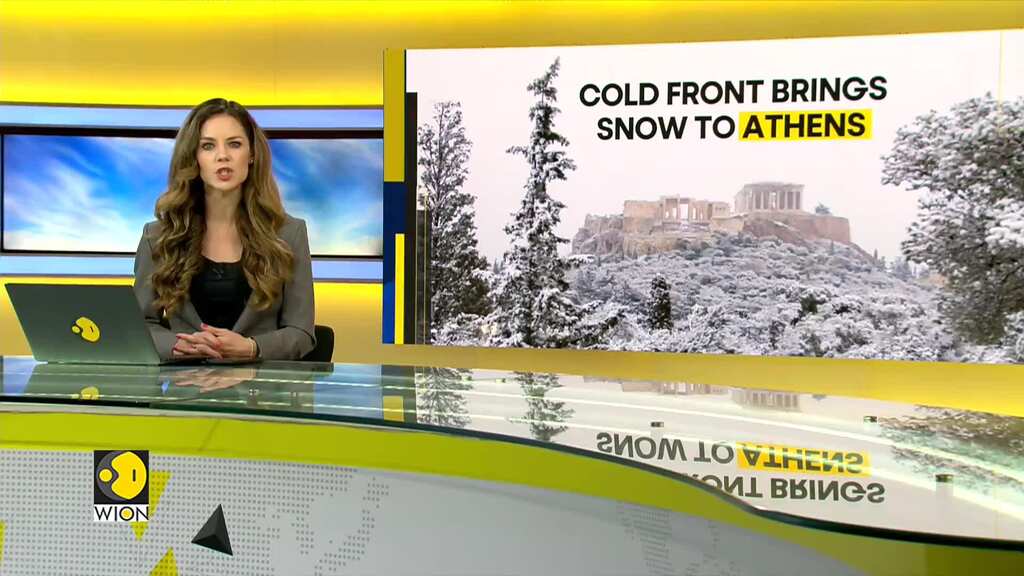 Athens receive season's first snowfall