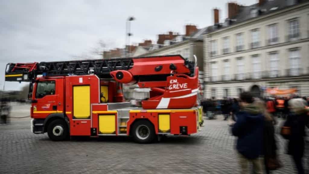 France: Mother and her seven children, aged 2 to 14 dead in massive house fire